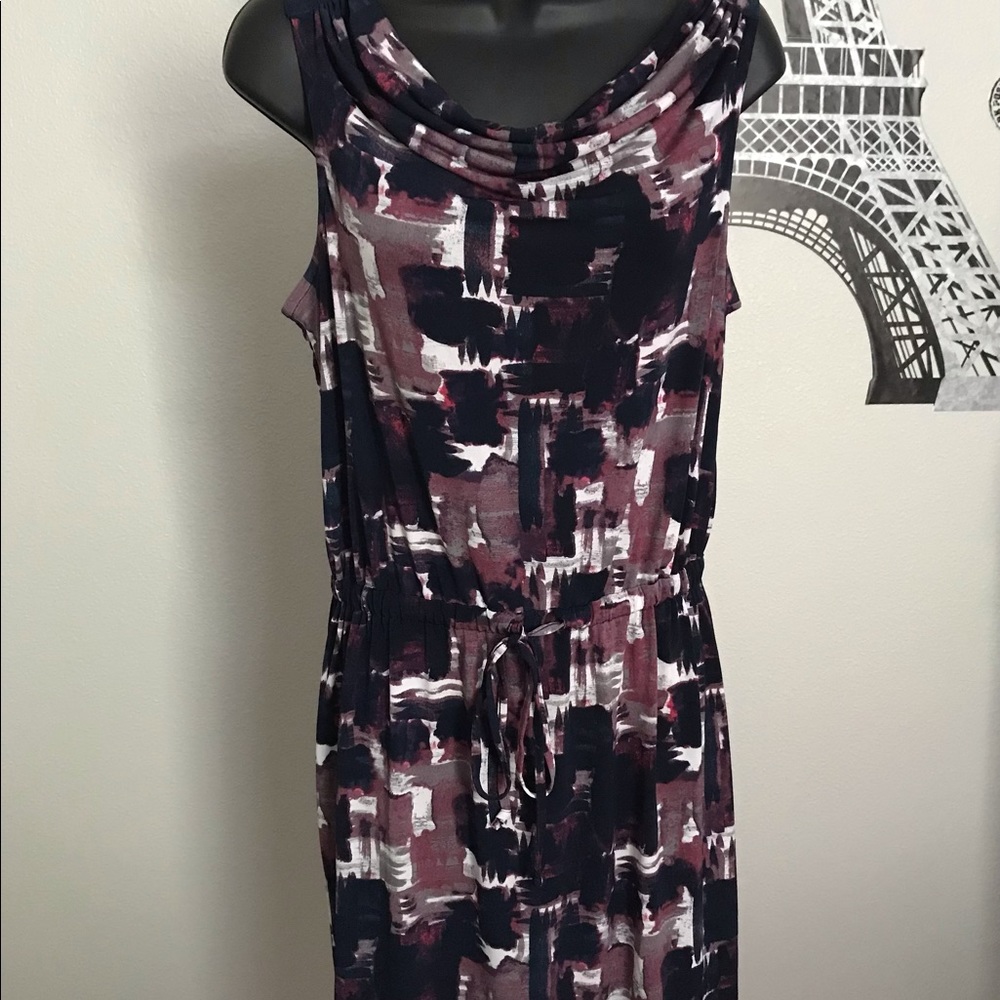 Ann Taylor loft dress Size Medium- Petite
